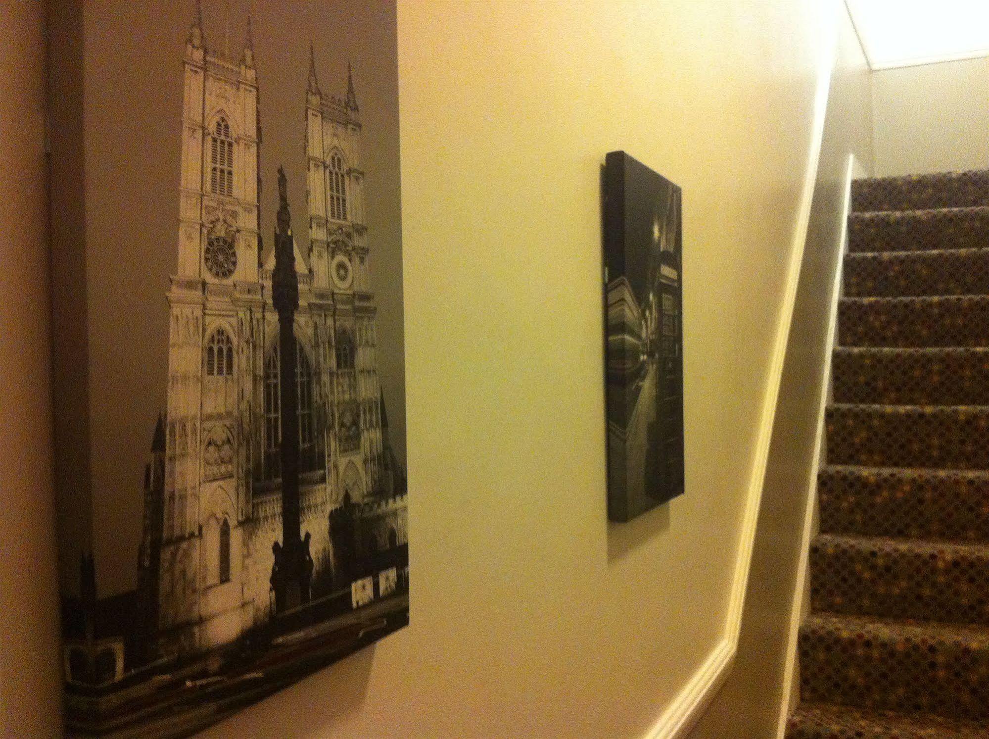 Comfort Inn London - Westminster Экстерьер фото