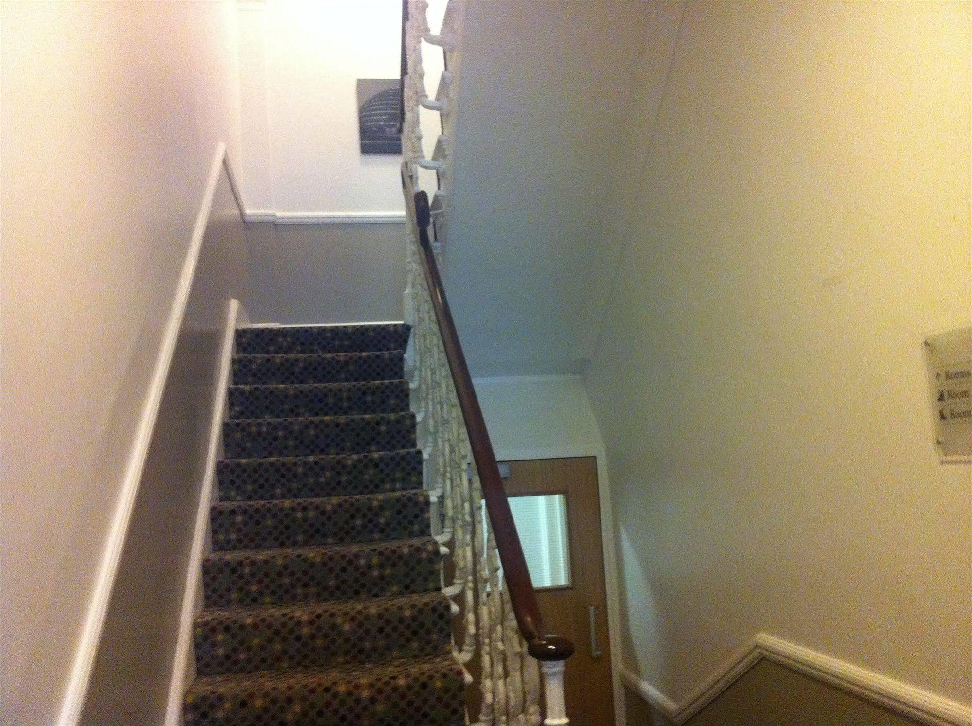 Comfort Inn London - Westminster Экстерьер фото
